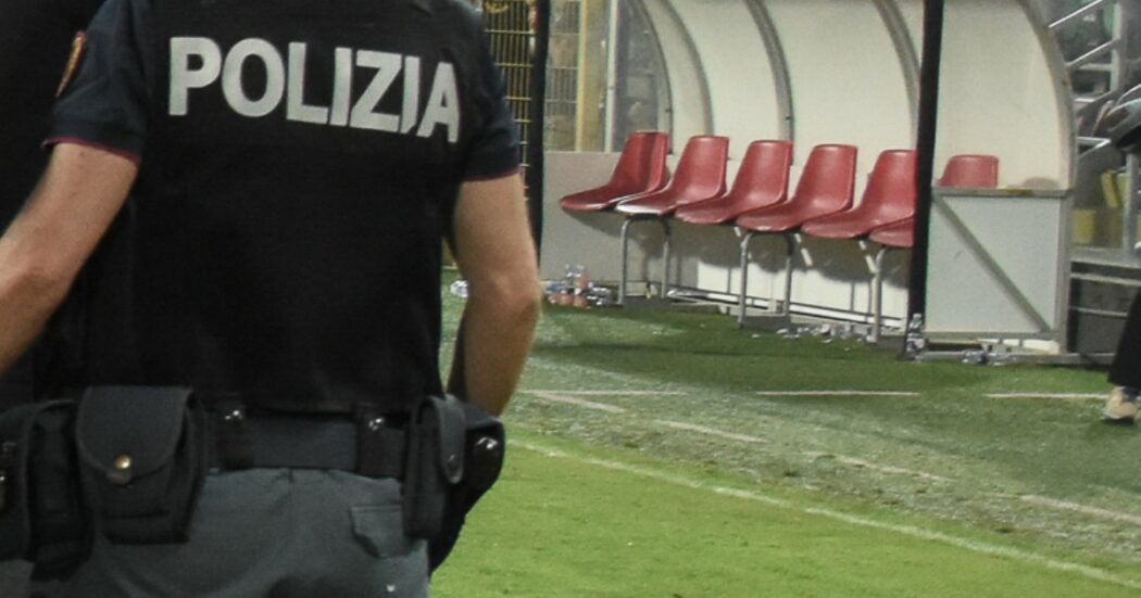 “Scimmia, negro, sei uno scherzo della natura”: Daspo di cinque anni per insulti razzisti a due calciatori del campionato Juniores di Padova