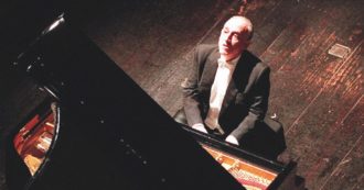 Copertina di L’ultima “fuga” di Pollini, il virtuoso del pianoforte