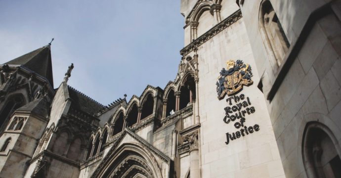 Assange, oggi si decide sull’estradizione