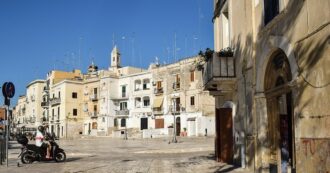 Copertina di Il modello (negativo) Bari: quando il turismo intensivo contribuisce alla crisi abitativa, al consumo di suolo e alla disgregazione sociale