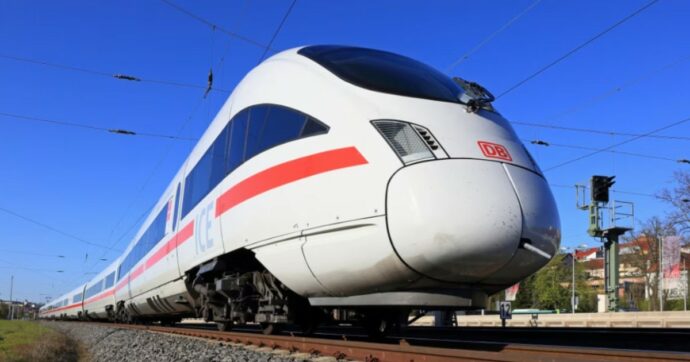Dopo sei scioperi Deutsche Bahn accetta le richieste del sindacato dei macchinisti: l’orario di lavoro scenderà a 35 ore a parità di stipendio
