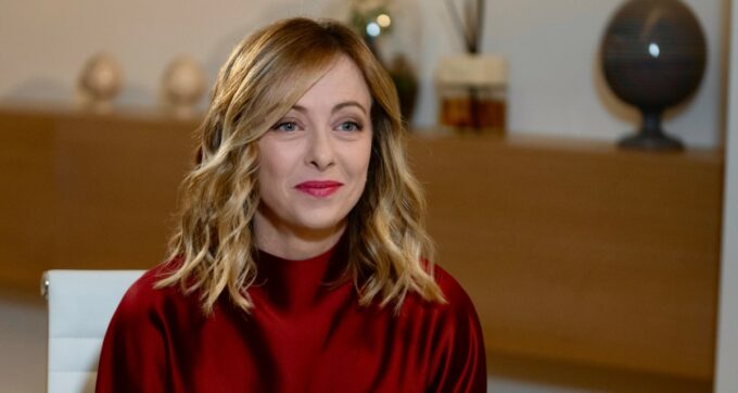 Covid, Meloni: “Sugli effetti avversi del vaccino massima disponibilità del governo per andare fino in fondo”