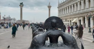 Copertina di “Las Meninas”: le dame in fuga da Madrid si prendono Venezia