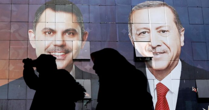 Copertina di Turchia, Erdogan punta a riprendersi Istanbul