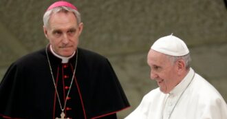 Copertina di Papa Francesco: “Da padre Georg mancanza di nobiltà e di umanità. Mi ha fatto male che Benedetto sia stato usato”