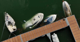 Copertina di Raffiche a 90 km/h, imbarcazioni affondate e danneggiate: le immagini sul lago di Ceresio (Lugano)