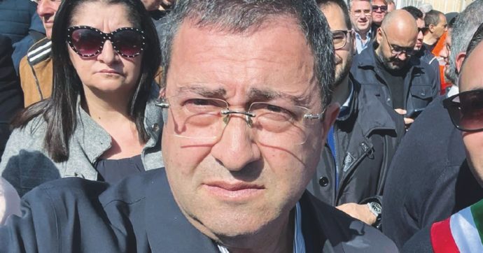 Le “figurine” europee di Schlein minacciano Topo, Mr. Preferenze