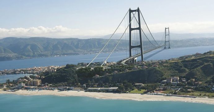 Copertina di Stretto di Messina, via agli espropri. “Ma noi da qui  non andiamo via”