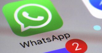 Copertina di Cambiamenti in arrivo per WhatsApp: si potranno ricevere messaggi da altre app
