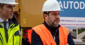 Copertina di Salvini vara un nuovo condono edilizio: il Mit prepara un pacchetto di norme “salva-casa”. Il leghista festeggia: “Altro che obblighi green”