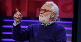 Copertina di Sabelli Fioretti: “La scimmia in redazione, le liti con Scalfari e i politici, le canne a effetto lassativo”