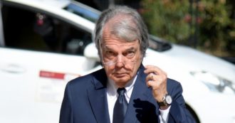 Copertina di Cnel, fuggifuggi dalla grandeur di Brunetta