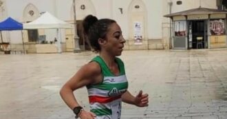 Copertina di Marilena Brudaglio, runner travolta e uccisa da un suv mentre si allena: il giorno prima l’ultima gara