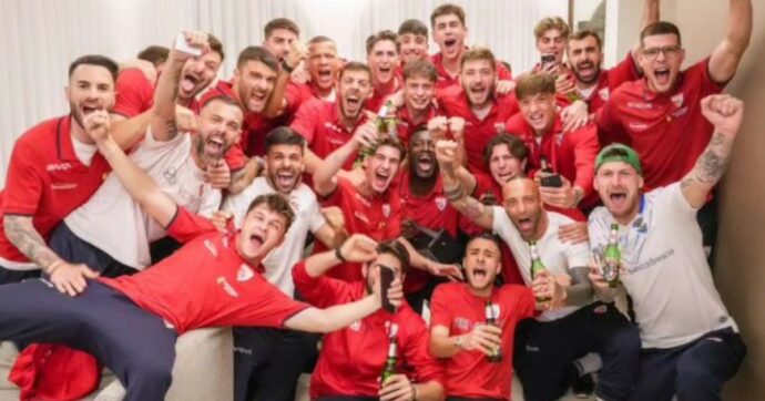 Il Mantova torna in Serie B: 10 mesi fa era tra i dilettanti. I ragazzi di Possanzini riportano in vita la favola del “piccolo Brasile”