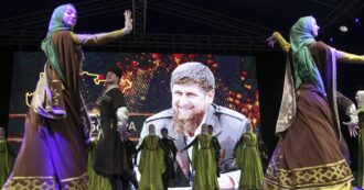 Copertina di “Basta con la musica troppo veloce e lenta”, il governo della Cecenia vieta la musica pop e techno