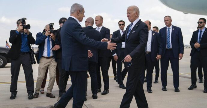 Guerra a Gaza, Biden: “Netanyahu sta commettendo un errore. La popolazione deve avere accesso a cibo e medicine”