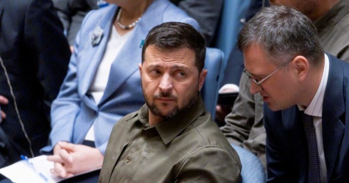Copertina di Corte Ue revoca  le sanzioni a due russi. Navalnaya: “È pericoloso”