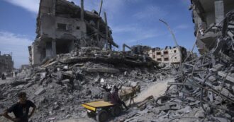 Copertina di Gaza, 29 vittime in raid di Israele contro una casa della Striscia. I morti totali salgono a 33.634