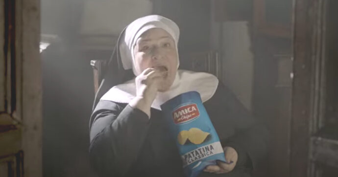 Spot Amica Chips bloccato per blasfemia: benedette patatine!