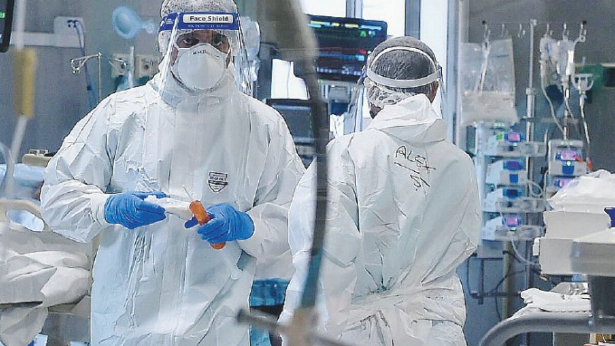 sospetto caso di ebola in trentino sintomi compatibili 232 in isolamento a casa da Ilfattoquotidiano.it sospetto caso di ebola in trentino sintomi compatibili 232 in isolamento a casa