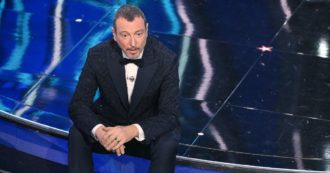 Copertina di Non è (più) la Rai: Amadeus lascia. Da ex dj a Re di Sanremo
