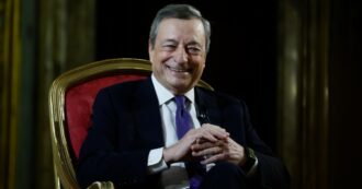 Copertina di “Proporrò un cambiamento radicale in Ue. Serve l’ambizione dei fondatori”: il discorso di Draghi sembra un programma di governo