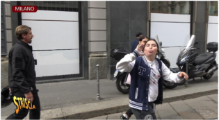 Copertina di Insulti, sputi e lanci di spazzatura: così le borseggiatrici della metro di Milano si scagliano contro Valerio Staffelli di Striscia la Notizia