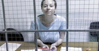 Copertina di Bergovich, la poetessa dissidente che in tribunale risponde in versi