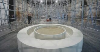 Copertina di Che   futuro “plurale” Biennale