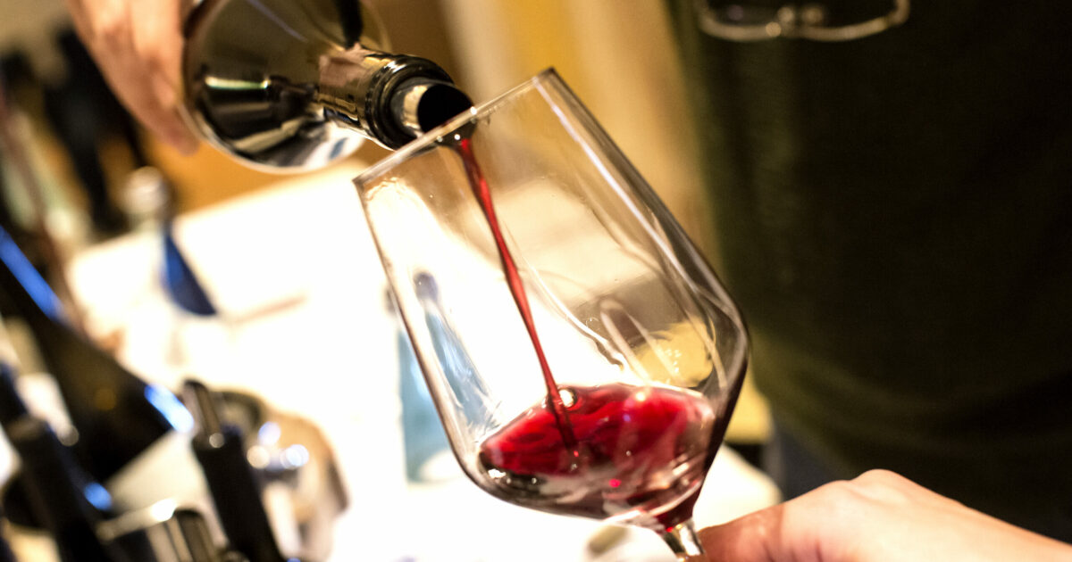 VinNatur Tasting 2024, il paradiso del vino naturale. Vi raccontiamo il nostro divino tour tra gusti mai sentiti e etichette pop