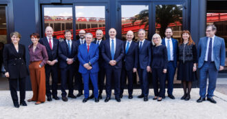 Copertina di Il nuovo presidente Orsini presenta la nuova squadra di Confindustria. 20 incarichi, 4 donne, età media 60,7 anni