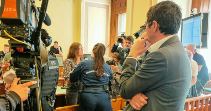 Ilaria Salis candidata alle elezioni europee con Verdi-Sinistra: ora è ufficiale. Poche ore prima Bonelli aveva smentito