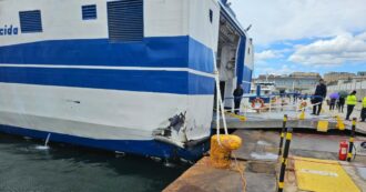 Copertina di Nave veloce partita da Capri urta una banchina al Molo Beverello del porto di Napoli: diversi passeggeri feriti