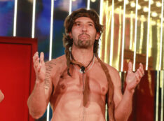 Copertina di Walter Nudo choc: “Tutti mi bullizzavano e deridevano. Per questo ho pensato di togliermi la vita”