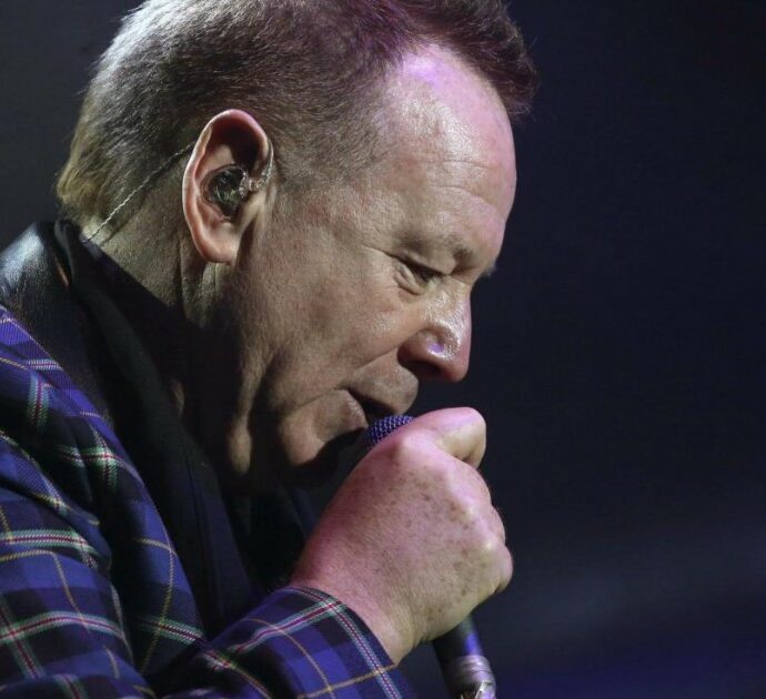 Jim Kerr, un mito come Beckenbauer: i Simple Minds sono ancora imperdibili