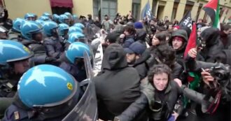Copertina di Torino, tensione e scontri al corteo pro Palestina: manifestanti provano a raggiungere l’evento con Tajani, Bernini, Pichetto e Lollobrigida