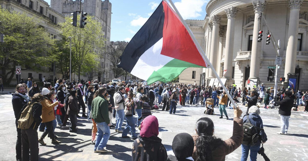 Si allarga la protesta nelle università Usa contro il sostegno ad Israele. Arresti anche alla New York University