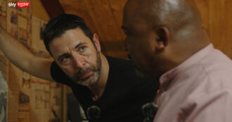 Pablo Trincia racconta il Sudafrica: “Violenza e criminalità hanno reso Cape Town la città con il più alto numero di omicidi più al mondo”