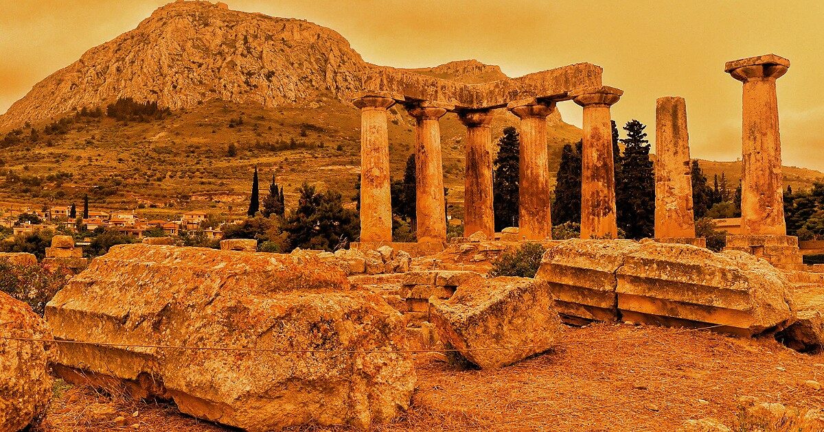 “Atene si è trasformata nel pianeta di Marte”, il cielo greco arancione per la sabbia del Sahara