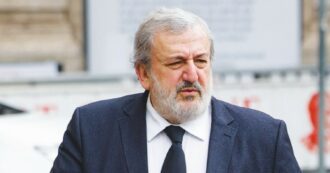 Copertina di Puglia, un rimpasto piccolo piccolo: proteste e veleni