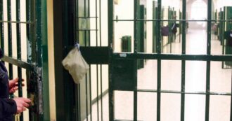 Copertina di Gli effetti dell’indulto mascherato: con la svuotacarceri 5.080 detenuti fuori in un solo giorno | Il dossier
