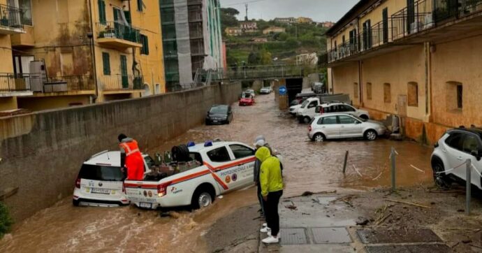 Copertina di Nubifragio all’isola d’Elba: smottamenti e strade allagate