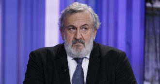 Copertina di Puglia, il presidente della Regione, Michele Emiliano, sentito in Commissione antimafia: segui la diretta tv