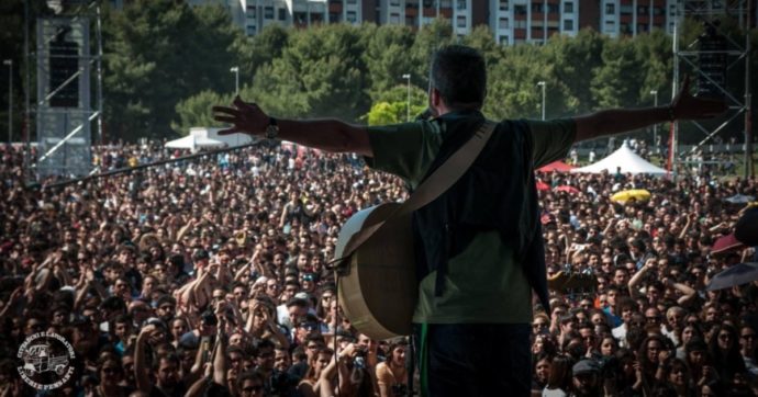 “Uno maggio libero e pensante”, torna il concertone evento di Taranto: musica e attivismo, tutti gli ospiti attesi
