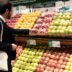 Copertina di In aprile inflazione a +2,7% causa guerra in Iran: “Balzo che non si vedeva dal 2023”. E il carrello della spesa accelera a +2,3%
