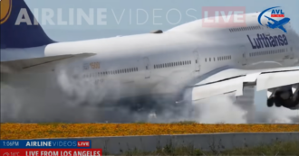 Copertina di Atterraggio da brividi: il Boeing 747 della Lufthansa rimbalza due volte sulla pista e poi riprende quota tra le grida di terrore dei passeggeri
