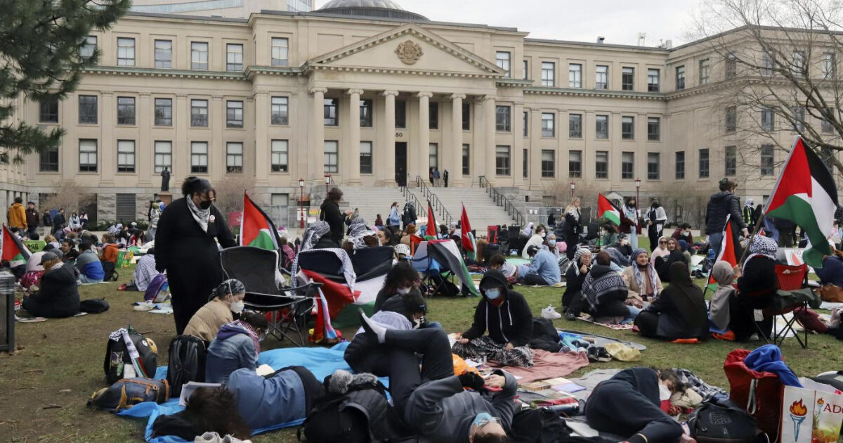 From the USA to Lebanon, pro-Palestine student mobilizations are spreading.  Columbia begins suspensions