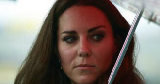 Copertina di “Kate Middleton è stata operata all’addome da una equipe del Policlinico Gemelli di Roma. Re Carlo? Ha forti dolori alle ossa che gli creano grandi problemi”