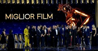 Copertina di Cortellesi non Capitana e gli underdog nel sottoscala