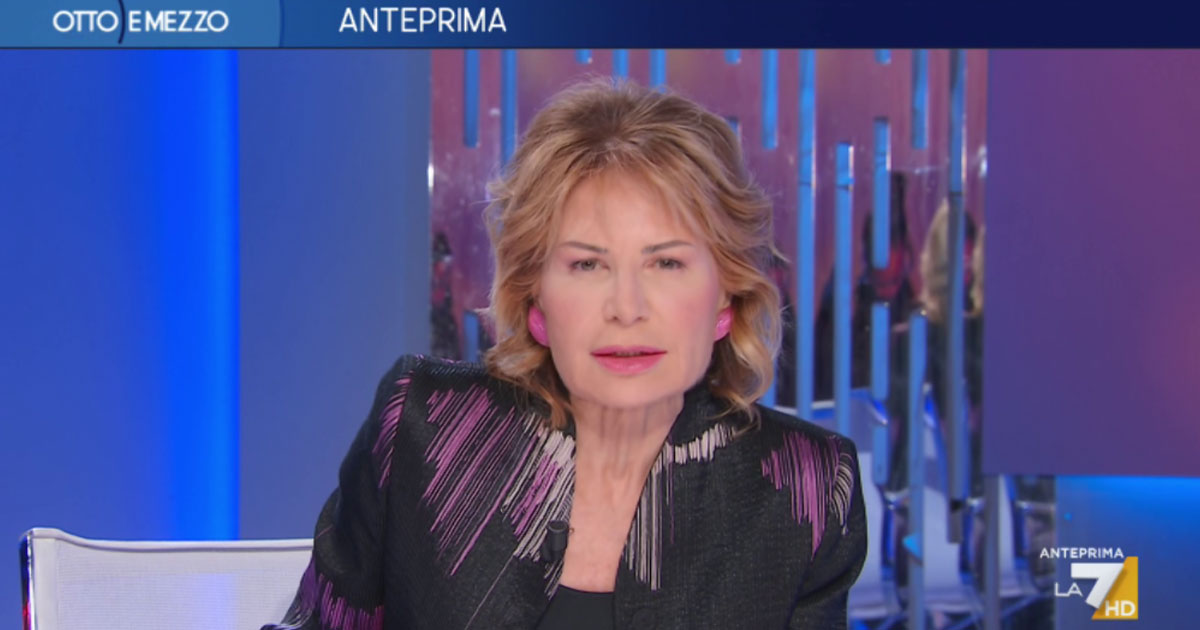 sono salita una golf cart che faceva curve pericolosissime nella neve ho pensato di cadere dal sedile lilli gruber in fuga dopo l8217incendio nello chalet da Ilfattoquotidiano.it sono salita una golf cart che faceva curve pericolosissime nella neve ho pensato di cadere dal sedile lilli gruber in fuga dopo l8217incendio nello chalet